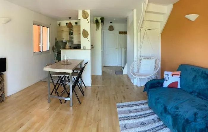 Superbe Duplex Proche Centre Et Plages 아파트